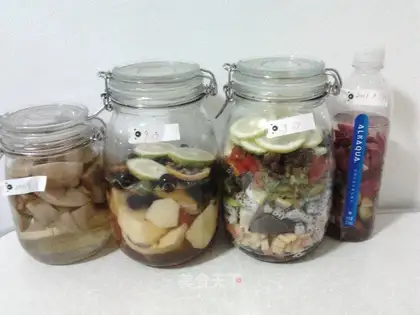 Homemade integrated fruit yeast