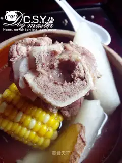 A radish corn corset soup
