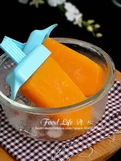 Mango popsicles
