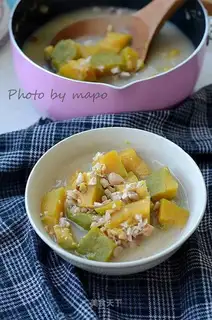 Pumpkin peanut porridge