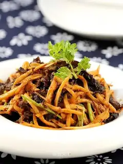 Fish apricot mushroom