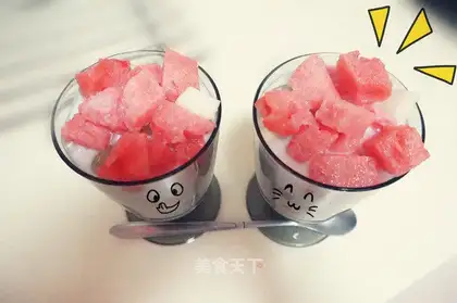The fruit coconut similiau