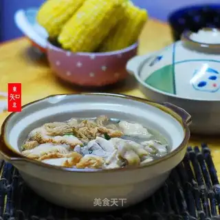 Chicken-legged monkey mushrooms