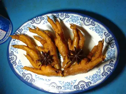 Chicken claws