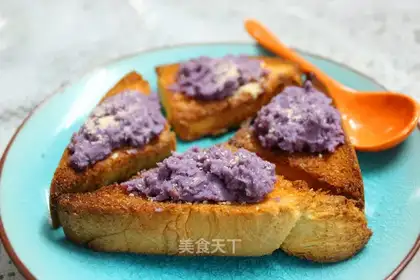 Potato mashed toast