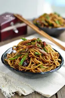 Soybeans noodles