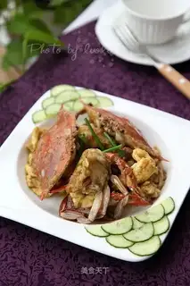 Curry eggs and crabs