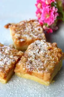 Caramel peanut souffle