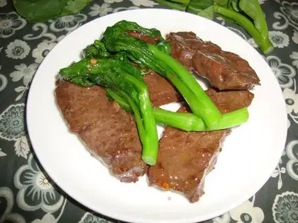 Pepper iron steak