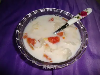 Cucumber snow and coconut milk