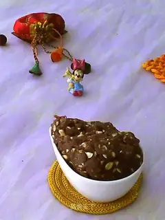 Rose nuts