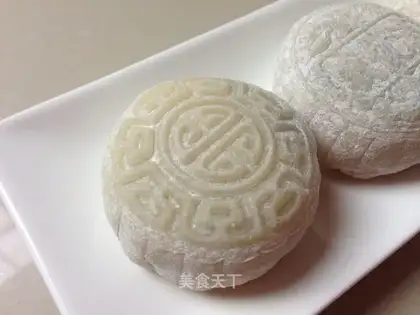 Ice mooncake