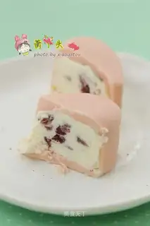 The cranberry cheesecake