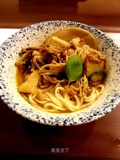 Hot noodles