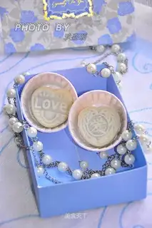 Ice mooncake