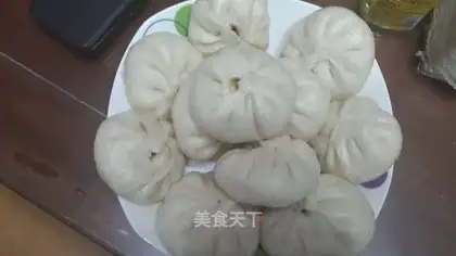 Frozen meat buns