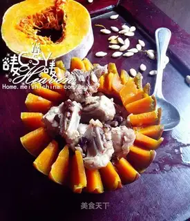 Pumpkin bowls with fragrance