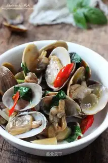 Roller's making clams