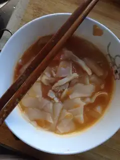 Tomato fish cut short