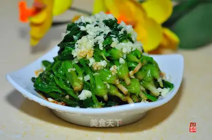 Garlic spinach