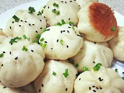 Fresh meat buns
