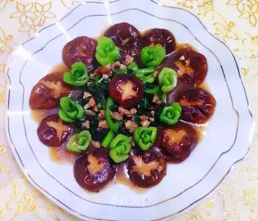 A mushroom pickle