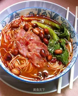 Spicy shrimp noodles