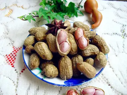 Boiled peanuts