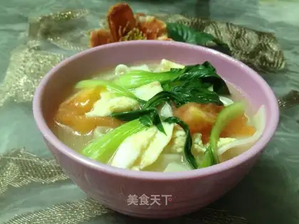 Tomato chicken noodles