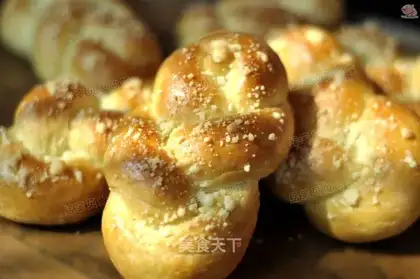 Queen's bread