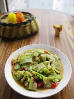 Pepper cutter