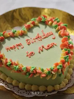 A petal for tea mousse cake