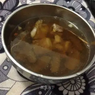 Five fingers of peach soup