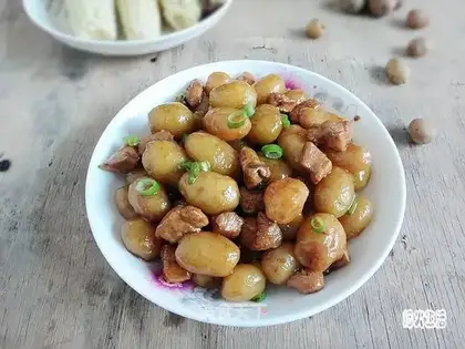 Chicken and potatoes