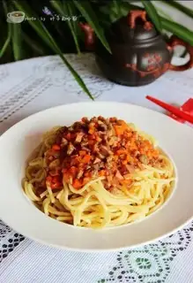 A strong Italian. Noodles