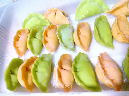 Colour dumplings