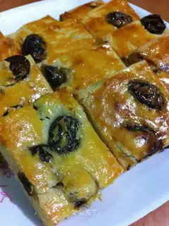 Grape soufflé