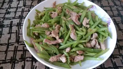 Sword bean fried meat