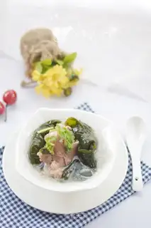 The sea belt has a bone soup