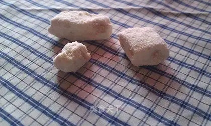 Cow Rolling Sugar