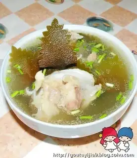 Kelp Stem Bone Soup