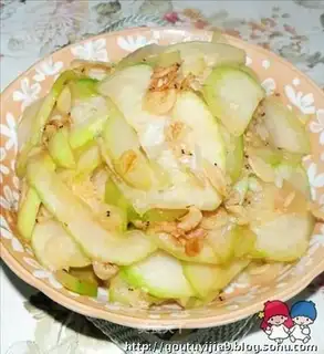 stir-fried zucchini with shrimp skin