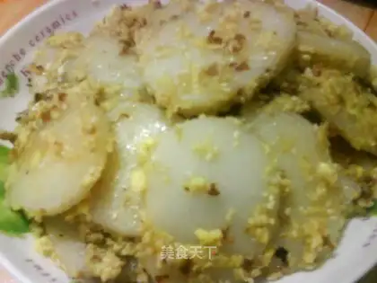 Sweet fried rice cake