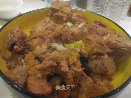 Sauce spine--a new way to famous Northeast dishes