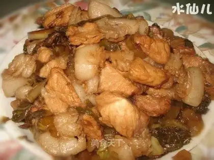 Braised pork with pickled cabbage