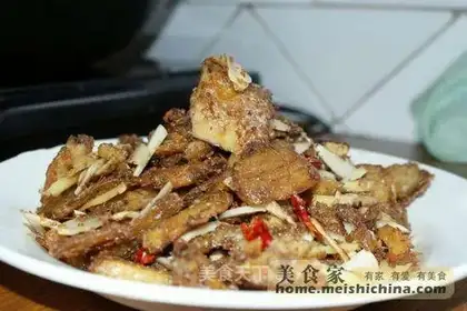 fried crispy hairtail