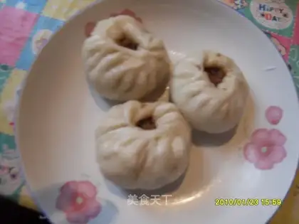 Delicious meat buns