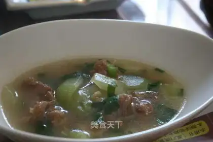 Cucumber meat soup