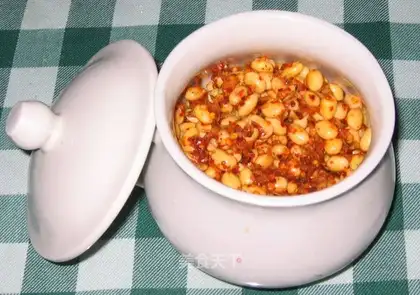 Homemade non-brewed yellow fermented bean
