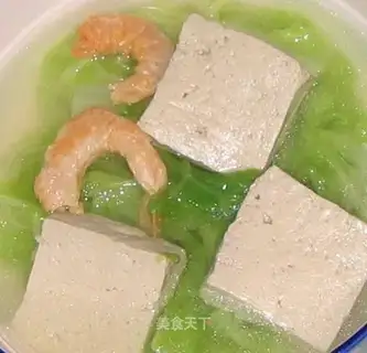Chinese cabbage and tofu soup